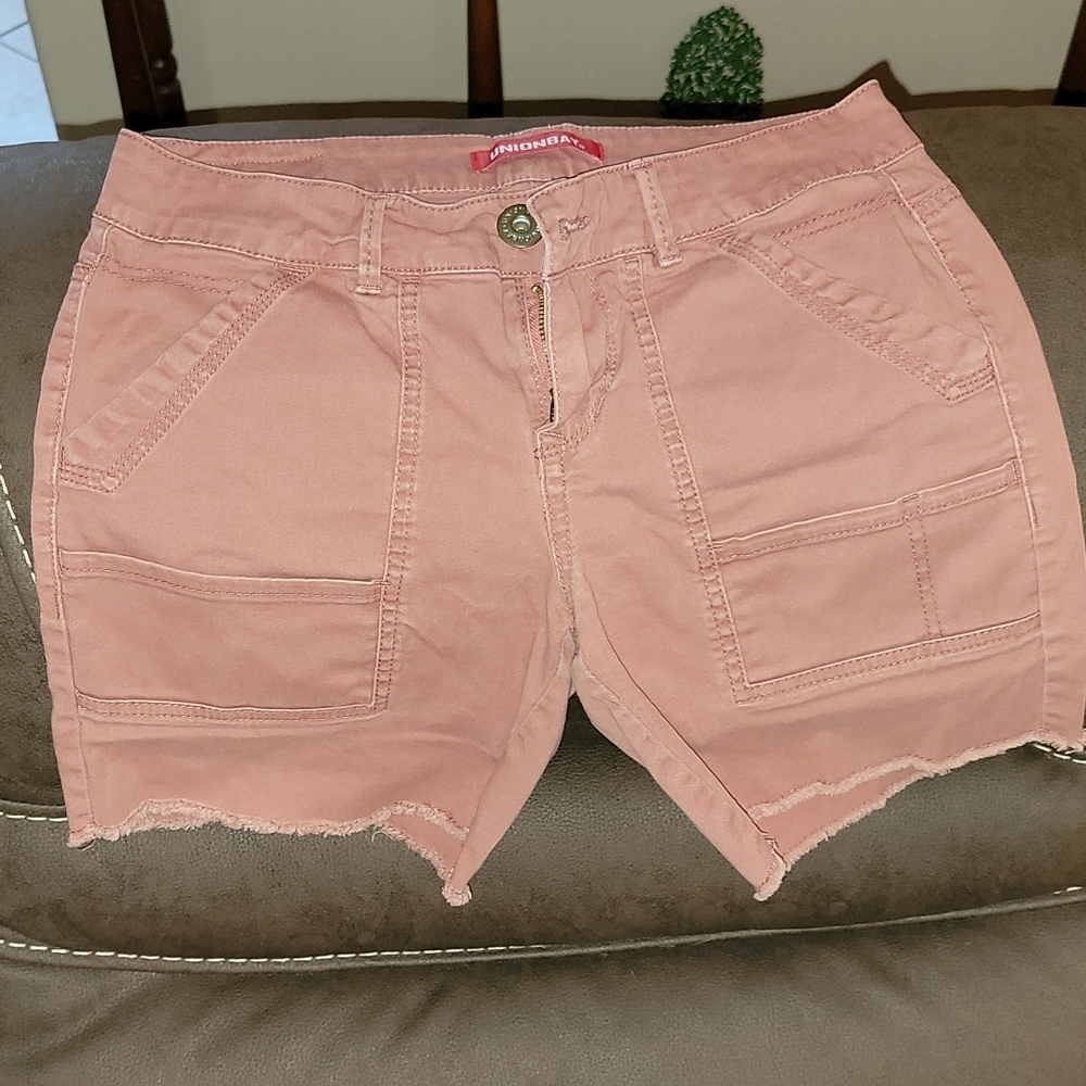 Unionbay, Front Cargo Pocket Cotton Shorts with frayed hem
